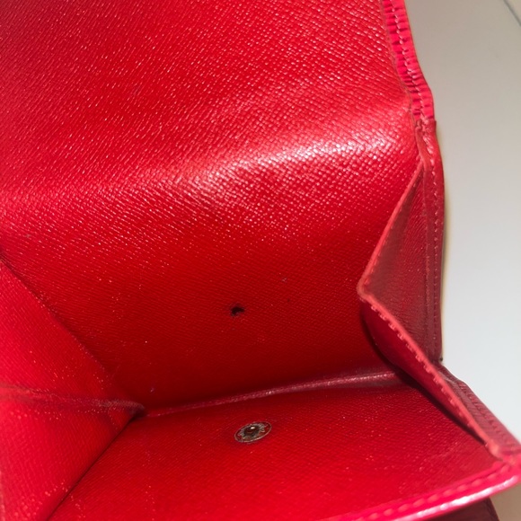 Louis Vuitton Epi Wallet - Picture 2 of 6